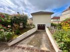 Estate Agents Picture 3