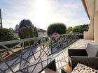 Estate Agents Picture 2