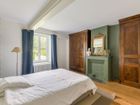 Estate Agents Picture 3