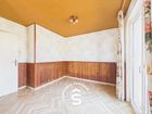 Estate Agents Picture 2