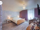 Estate Agents Picture 2