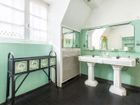 Estate Agents Picture 2