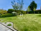 Estate Agents Picture 2