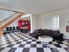 Estate Agents Picture 2