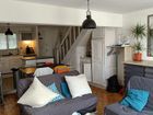 Estate Agents Picture 3