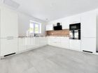 Estate Agents Picture 2