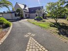 Estate Agents Picture 3