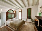 Estate Agents Picture 2