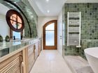 Estate Agents Picture 2