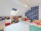 Estate Agents Picture 3