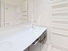 Estate Agents Picture 3
