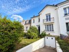 Estate Agents Picture 2
