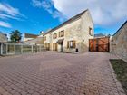 Estate Agents Picture 3