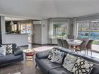 Estate Agents Picture 3