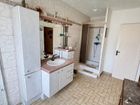 Estate Agents Picture 3