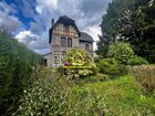 Estate Agents Picture 1