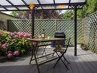 Estate Agents Picture 2