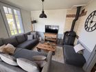 Estate Agents Picture 2