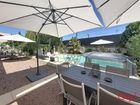 Estate Agents Picture 3