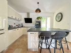 Estate Agents Picture 3