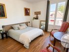 Estate Agents Picture 3