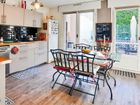 Estate Agents Picture 3