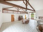 Estate Agents Picture 3