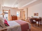 Estate Agents Picture 2