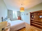 Estate Agents Picture 2