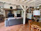 Estate Agents Picture 3