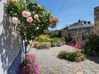 Estate Agents Picture 1