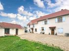 Estate Agents Picture 3