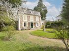 Estate Agents Picture 3