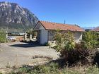 Estate Agents Picture 2