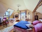 Estate Agents Picture 2