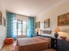 Estate Agents Picture 2