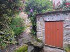 Estate Agents Picture 2