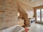 Estate Agents Picture 1