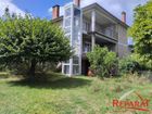 Estate Agents Picture 2