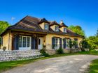 Estate Agents Picture 2
