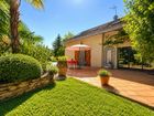 Estate Agents Picture 3