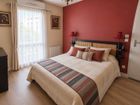 Estate Agents Picture 2