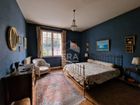 Estate Agents Picture 2
