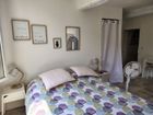 Estate Agents Picture 2