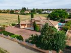 Estate Agents Picture 3