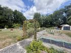 Estate Agents Picture 2
