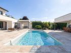 Estate Agents Picture 3