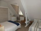 Estate Agents Picture 1