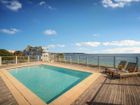 Estate Agents Picture 3
