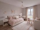 Estate Agents Picture 2